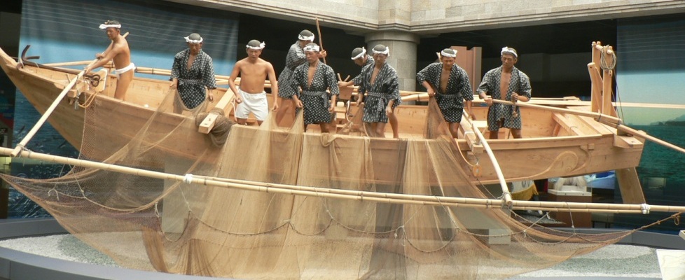 博物館展示　昔の漁業の様子の模型